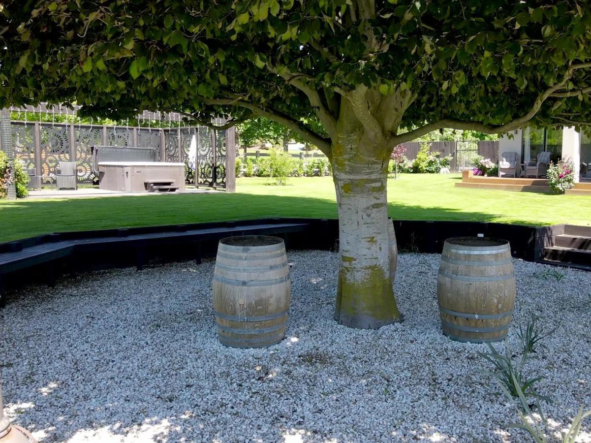 Copper Beech Wanaka - Luxury Accommodation Экстерьер фото